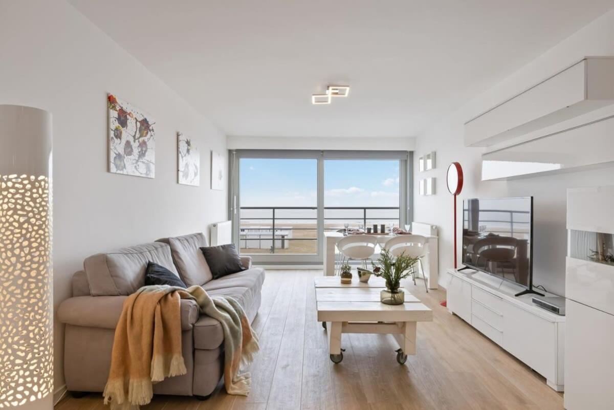 Appartement Huswell - With Frontal Sea View In Knokke-Le-Zoute