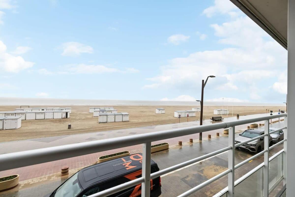 Huswell - With Frontal Sea View In Appartement